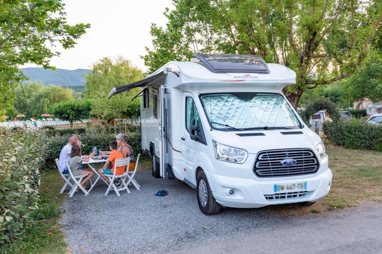 Camping Sites Et Paysages Les Pres Hauts Sisteron Εξωτερικό φωτογραφία