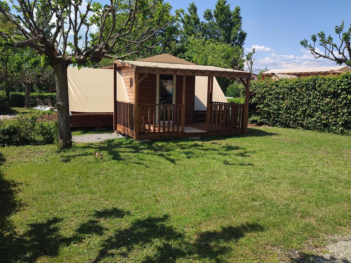 Camping Sites Et Paysages Les Pres Hauts Sisteron Εξωτερικό φωτογραφία