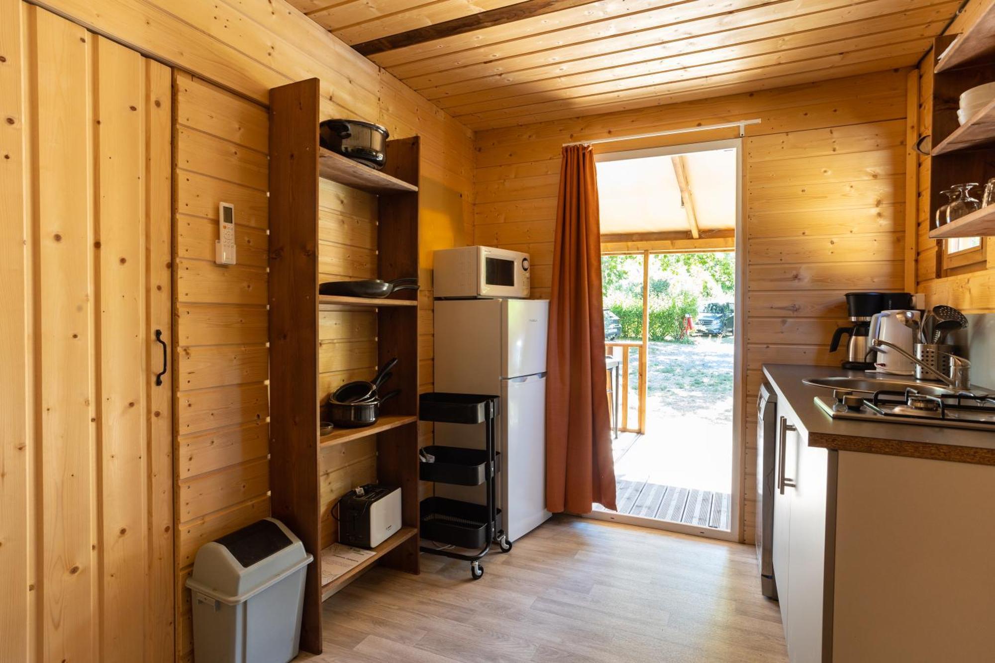 Camping Sites Et Paysages Les Pres Hauts Sisteron Εξωτερικό φωτογραφία