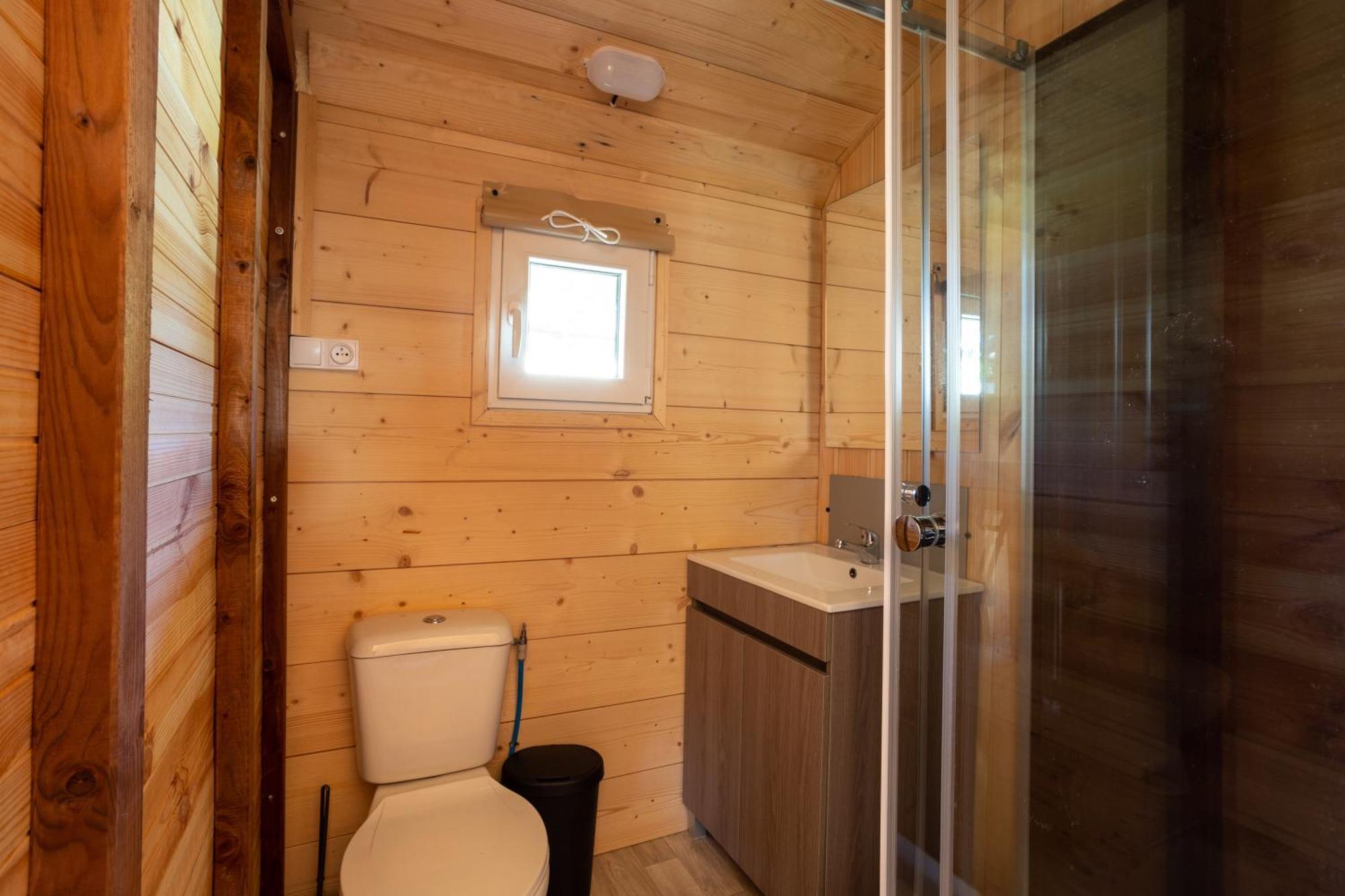Camping Sites Et Paysages Les Pres Hauts Sisteron Εξωτερικό φωτογραφία